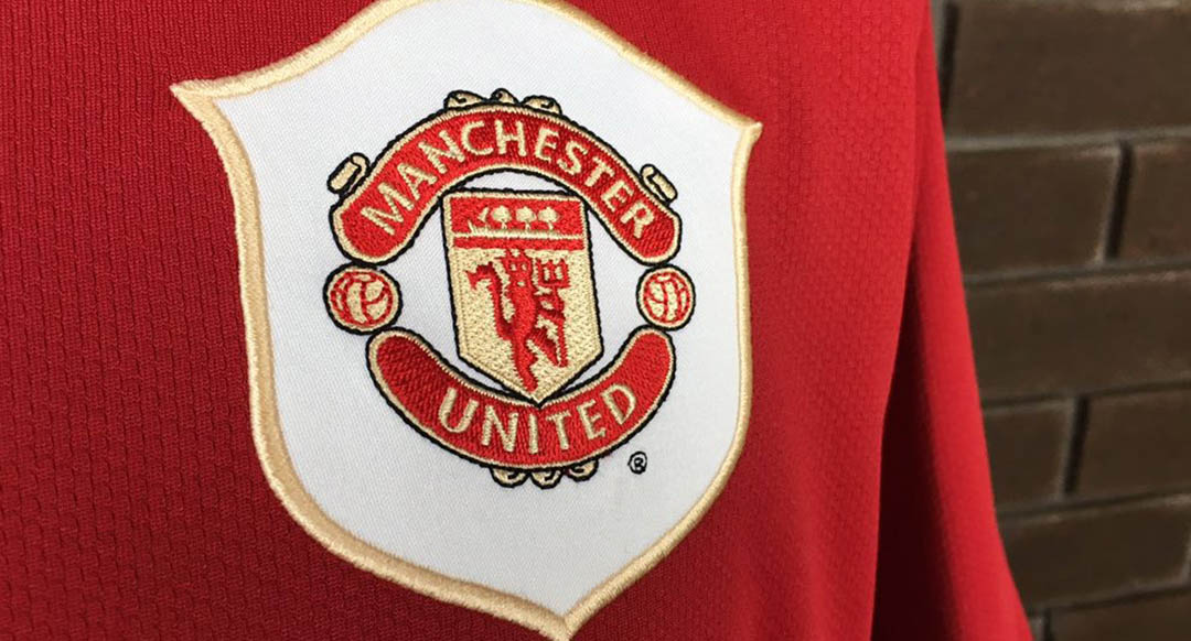 Manchester united top jersey 2006